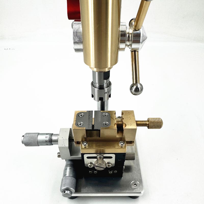 Drill Press - เครื่องเจาะขนาดเล็กอเนกประสงค์แบบตั้งโต๊ะ สำหรับงานเจาะชิ้นส่วนขนาดเล็ก เช่น กลไกนาฬิกา และสกรู