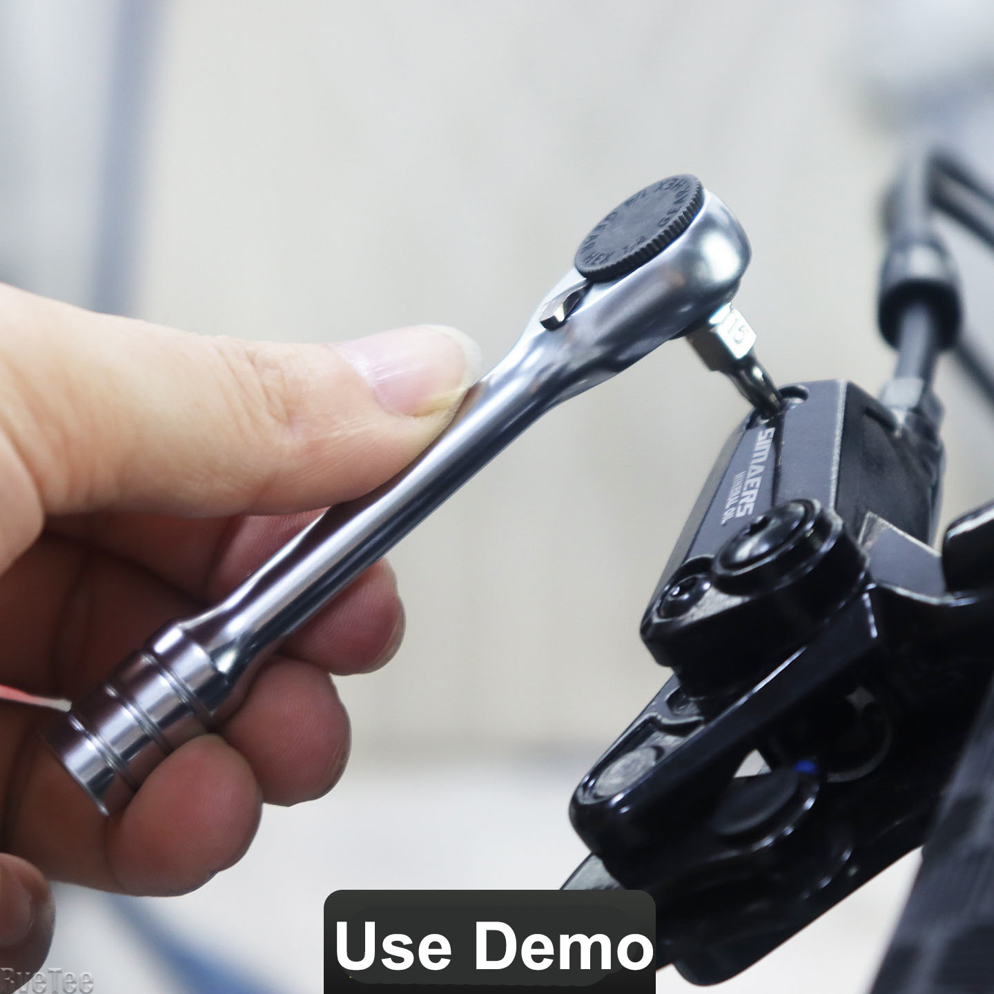 ชุดประแจวงล้อแบบเร็ว 13in1 1/4 - Hand Tools In Workshop บทวิจารณ์และราคา